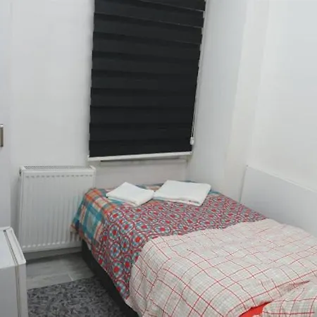 Hotel Trio 3*